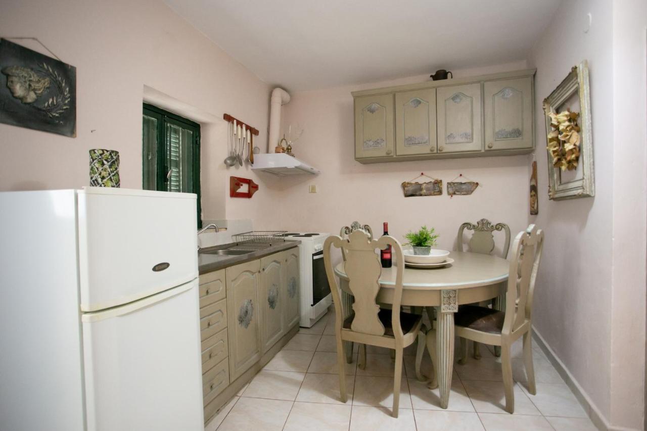 Charouda Country House Pírgos Dhiroú 外观 照片